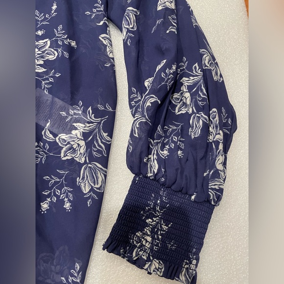 Ralph Lauren Top Womens Small Petite Navy Multicolor Paisley Floral Blouse $268 - Picture 3 of 10